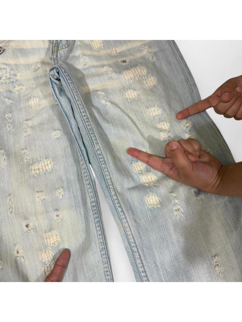 Replay Light wash denim jeans with patches and ripped look - Picture 8 of 8